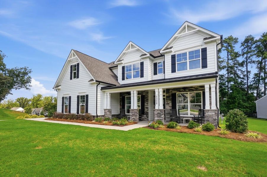 Front exterior of a home in the Rock Creek community, located in Denver, NC (Image 3).