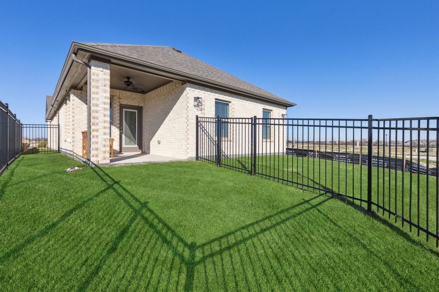 Front exterior of a home in the Redden Farms – Active Adult community, located in Midlothian, TX (Image 31). Front exterior of a home in the Redden Farms – Active Adult community, located in Midlothian, TX (Image 31).
