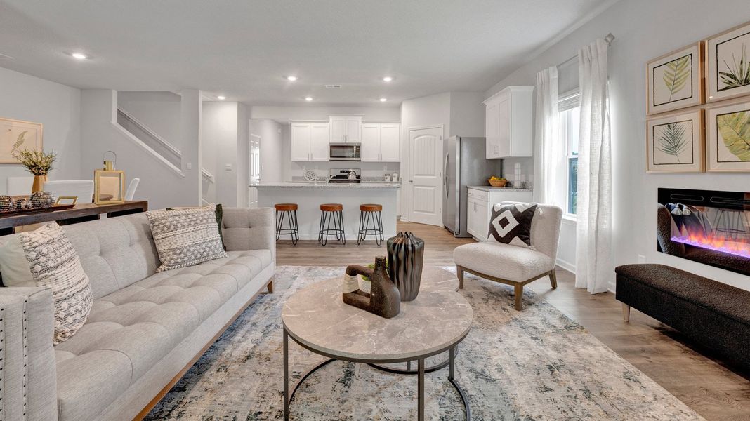 Furnished interior in a model home at Riverwood Gardens in Oakland (Image 36).