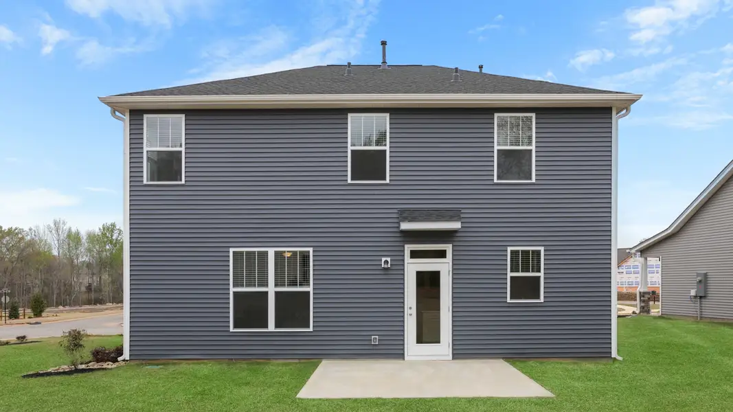 Exterior details of a home in Blue Ridge Trail, Fountain Inn (Image 9).