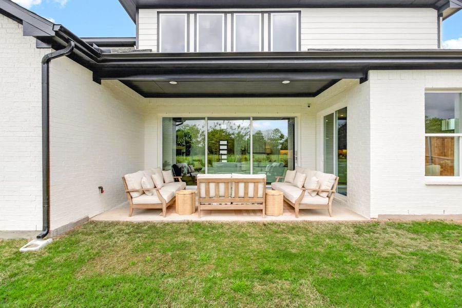 Exterior details of a home in Wildflower Ranch, Fort Worth (Image 25).