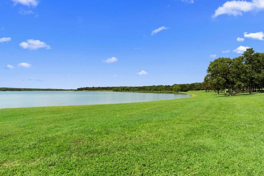 Image 18 of the Shadow Creek Estates community in Hickory Creek, TX.