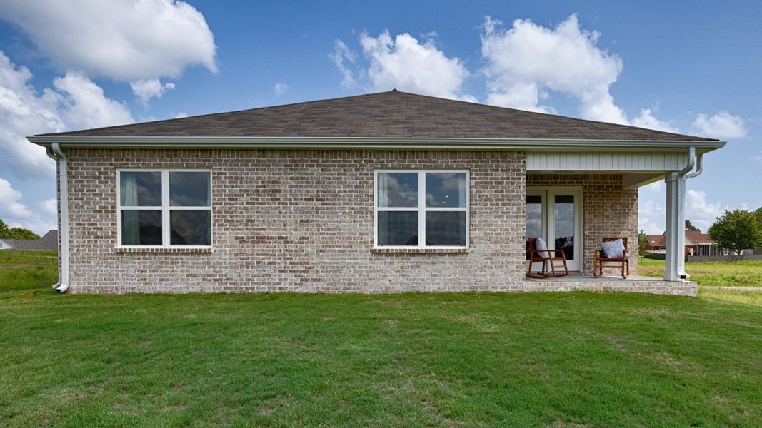 Exterior details of a home in Bailey Park, Fayetteville (Image 4).
