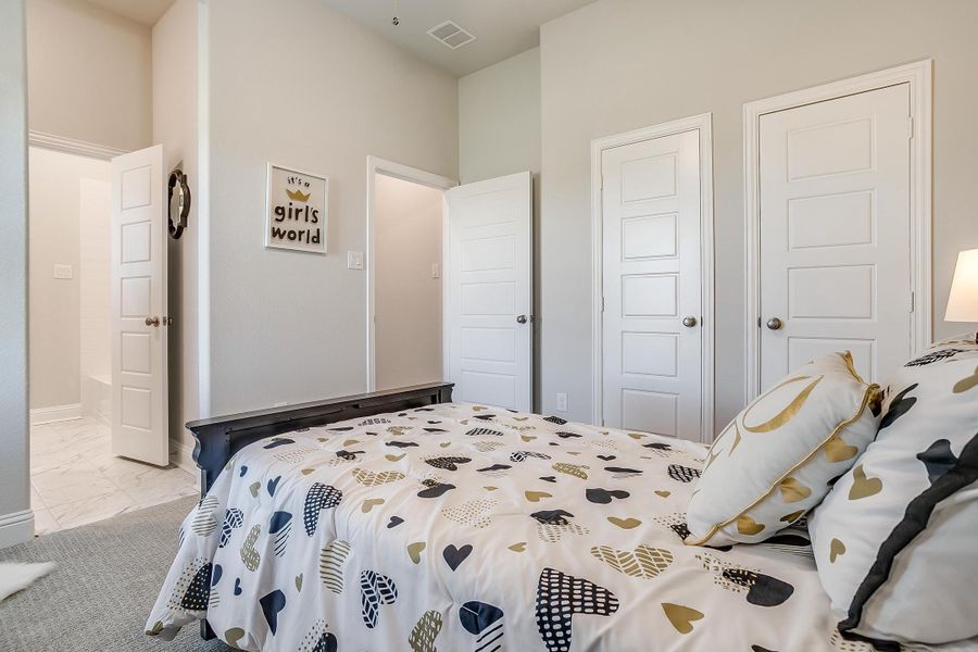 Furnished interior in a model home at Heritage in McLendon-Chisholm (Image 42). Furnished interior in a model home at Heritage in McLendon-Chisholm (Image 42).