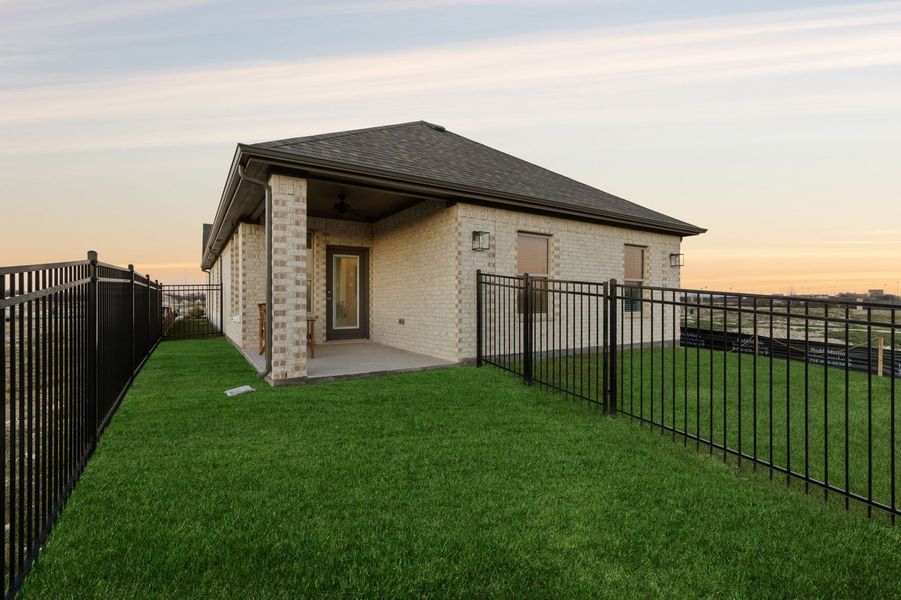 Front exterior of a home in the Redden Farms – Active Adult community, located in Midlothian, TX (Image 30). Front exterior of a home in the Redden Farms – Active Adult community, located in Midlothian, TX (Image 30).