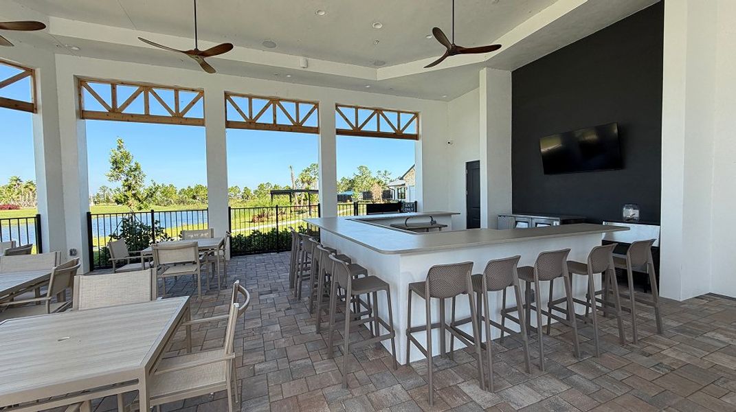 Timbers Everlands Amenity Clubhouse Patio 2of2