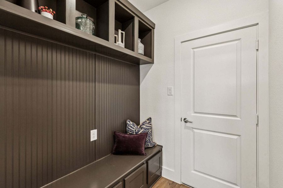 Dove Hollow III,75165