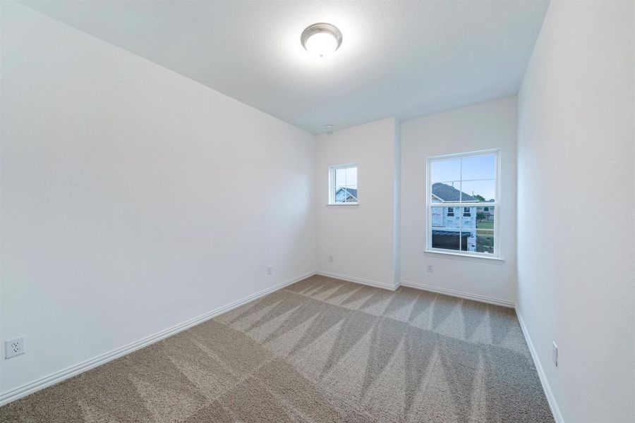 Image 95 of the Legends Crossing - Bungalows community in Irving, TX.