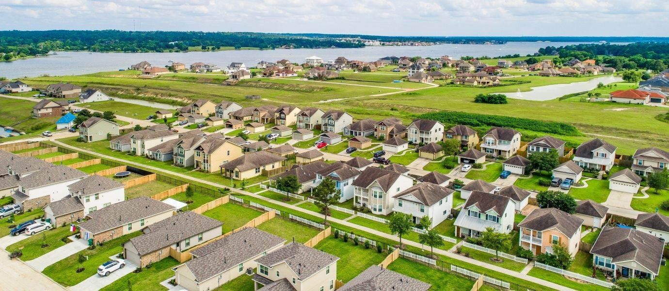 Image 10 of the Lake Breeze: nuHome Collection community in Willis, TX.
