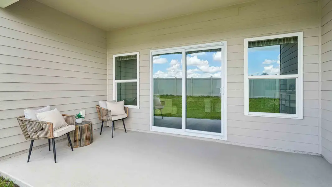 Exterior details of a home in Avalon Woods, Newberry (Image 2).