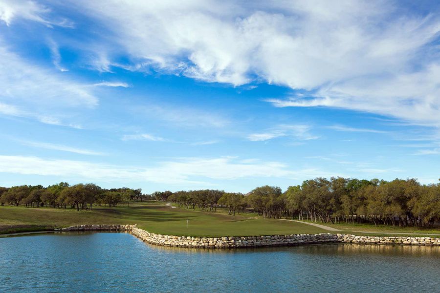 Community amenity available to residents of Kissing Tree – Summit Series in San Marcos (Image 15). Community amenity available to residents of Kissing Tree – Summit Series in San Marcos (Image 15).