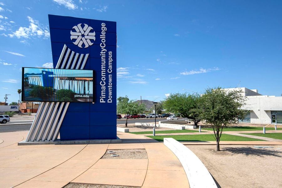 Less than 3 miles to Pima Community College Downtown Campus Less than 3 miles to Pima Community College Downtown Campus
