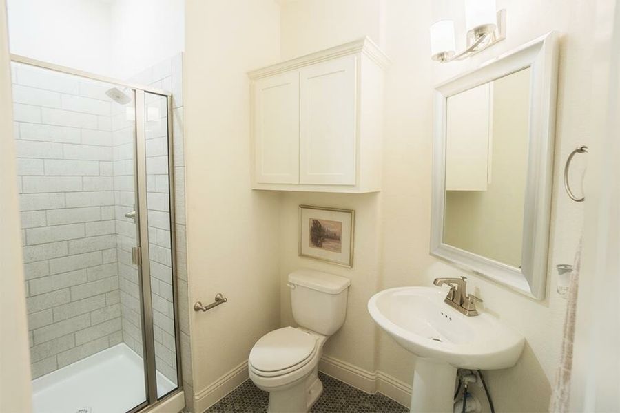 Image 7 of the Woods of Red Oak community in Red Oak, TX.