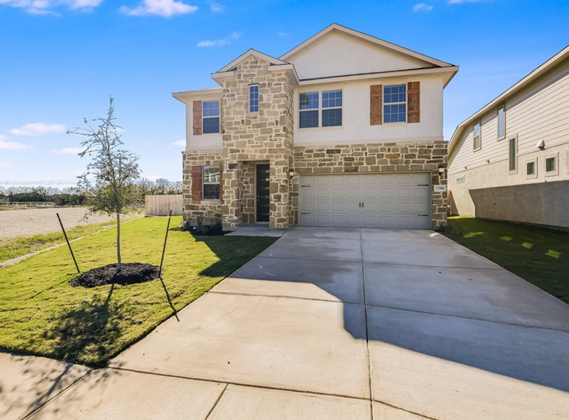 Image 3 of the Prescott Oaks community in San Antonio, TX.