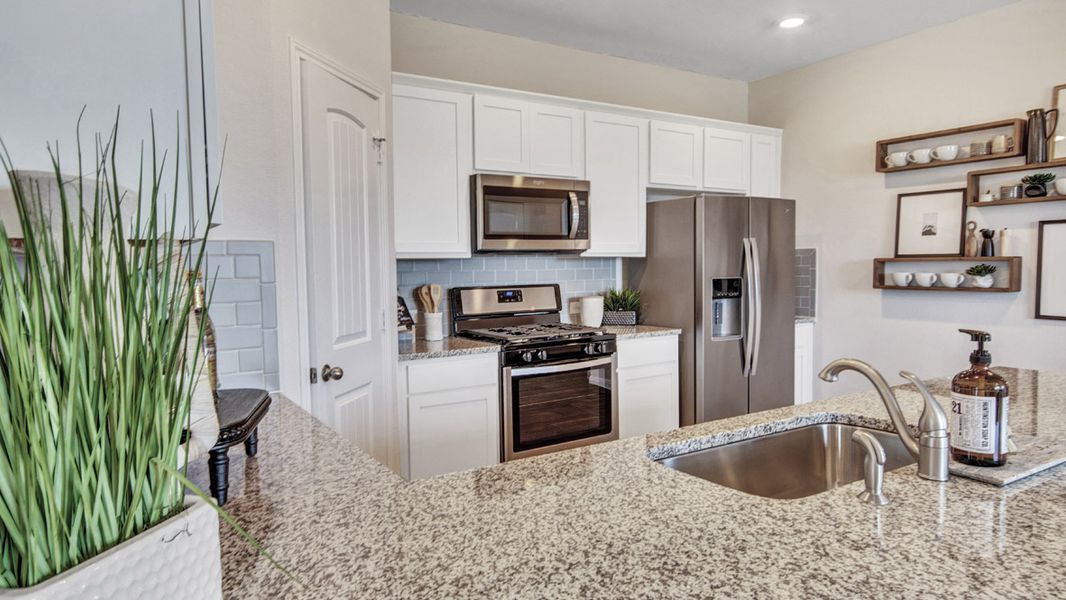 Image 21 of the Parks at Westhaven community in Georgetown, TX.