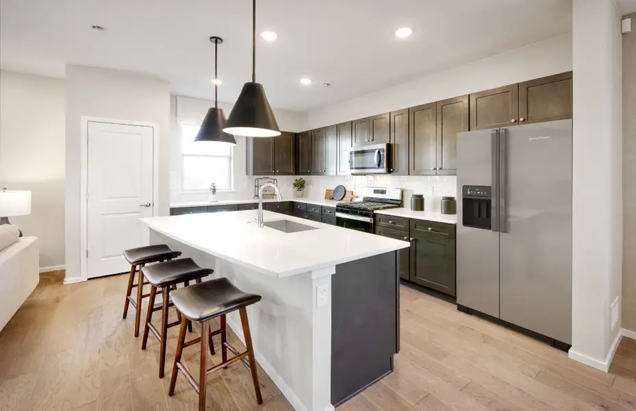 Spacious Modern Home Designs