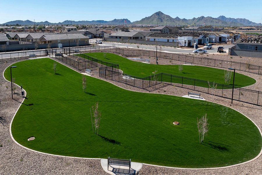 Community amenity available to residents of Empire Pointe in Queen Creek (Image 26).