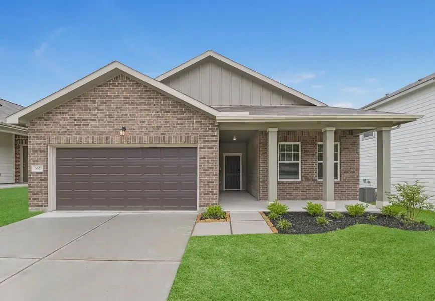 Front exterior of a home in the Ranch at Duck Creek community, located in Fort Worth, TX (Image 3).