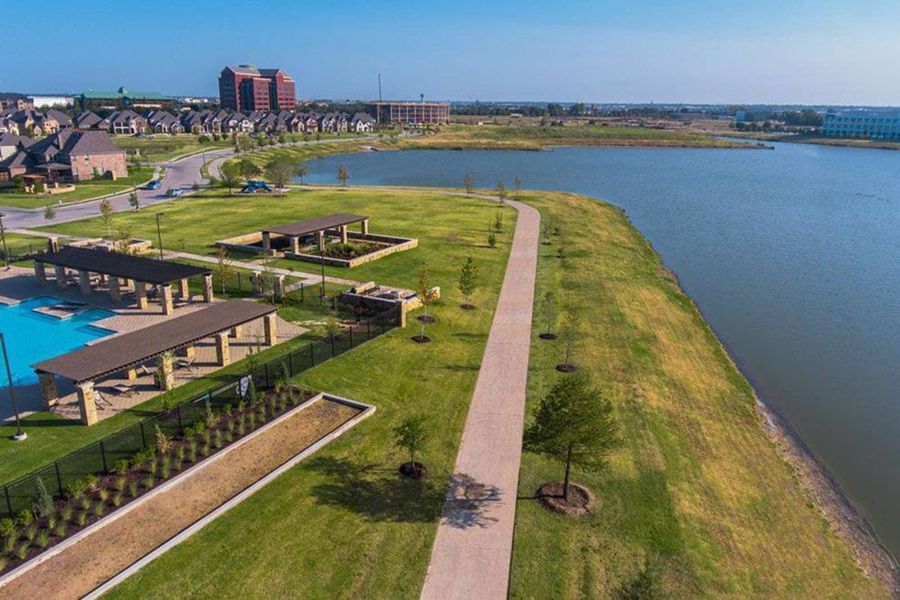 Community amenity available to residents of The Abbey at Mercer Crossing in Farmers Branch (Image 9).