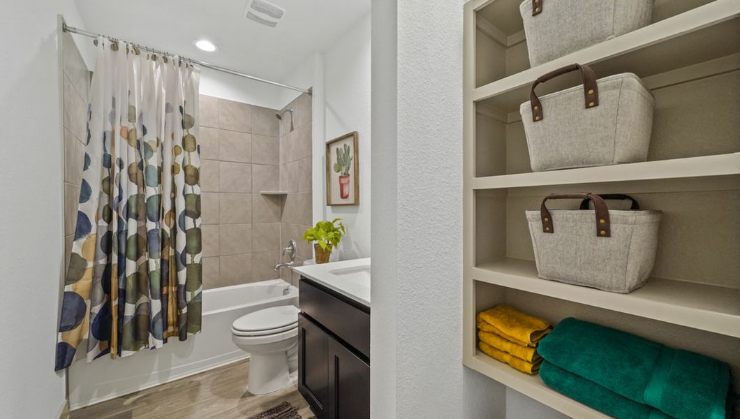 Image 32 of the River Farms community in Baytown, TX.