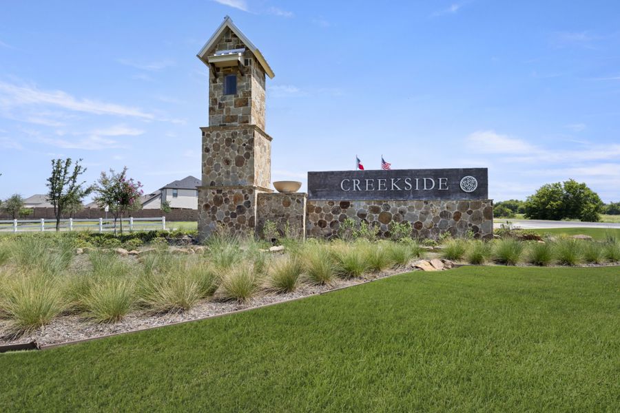 Entrance to the Creekside community in Royse City, TX, featuring signage and landscaping (Image 18).