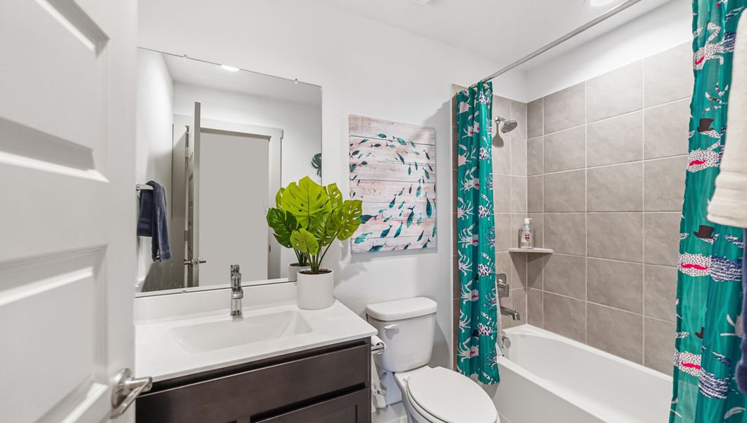 Image 12 of the Lago Mar community in Texas City, TX.