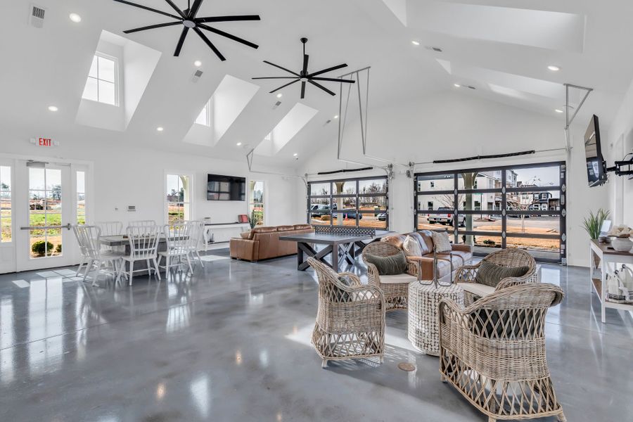 Community amenity available to residents of Anderson Park in Hendersonville (Image 32).