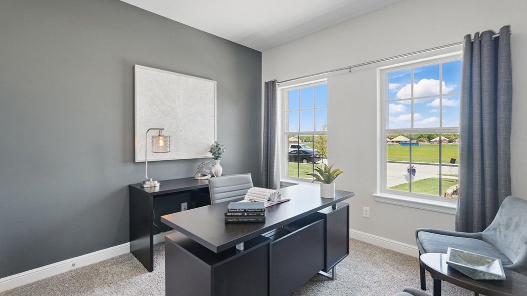 Furnished interior in a model home at Retta Estates in Mansfield (Image 38).