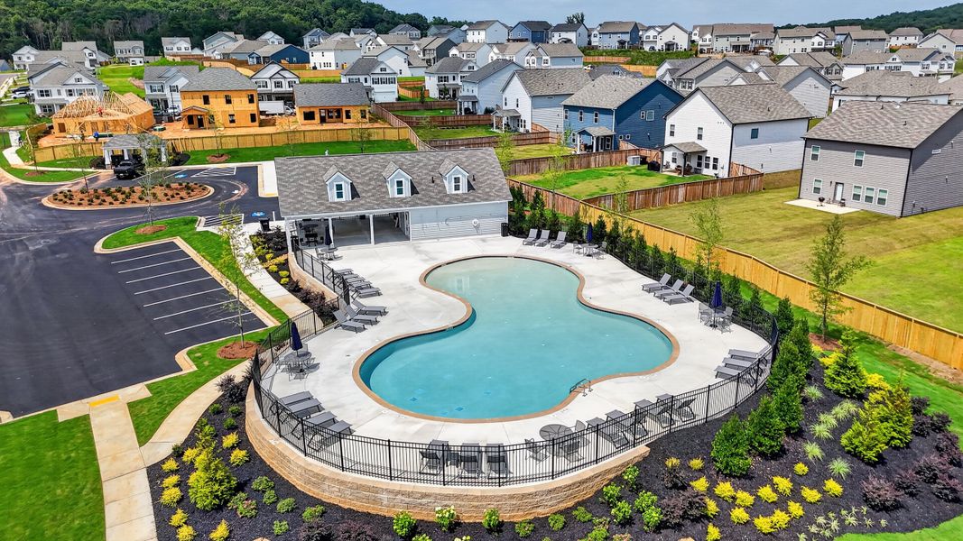 Neighborhood Amenities Neighborhood Amenities