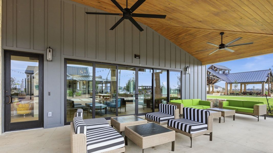 Exterior details of a home in Flora, Hutto (Image 5).