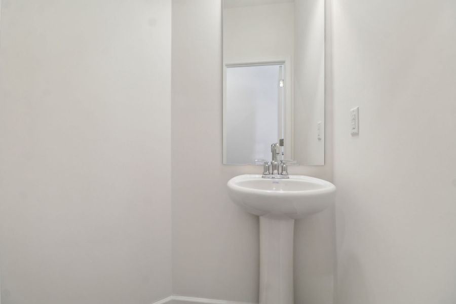 Harper II - Bathroom