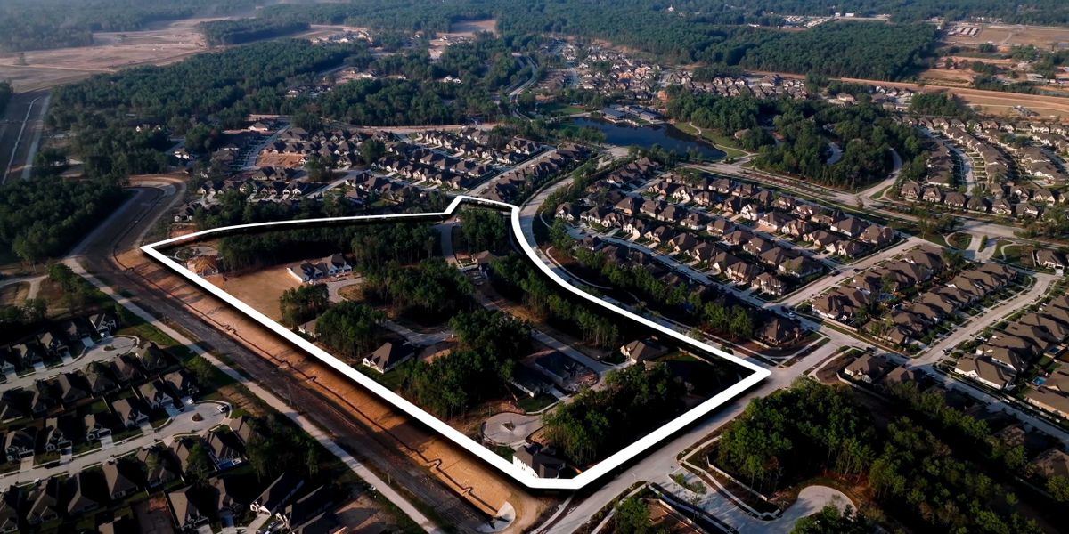 Aerial view of the ARTAVIA: Hilltop Collection community in Conroe, TX, showing layout and nearby surroundings (Image 1).