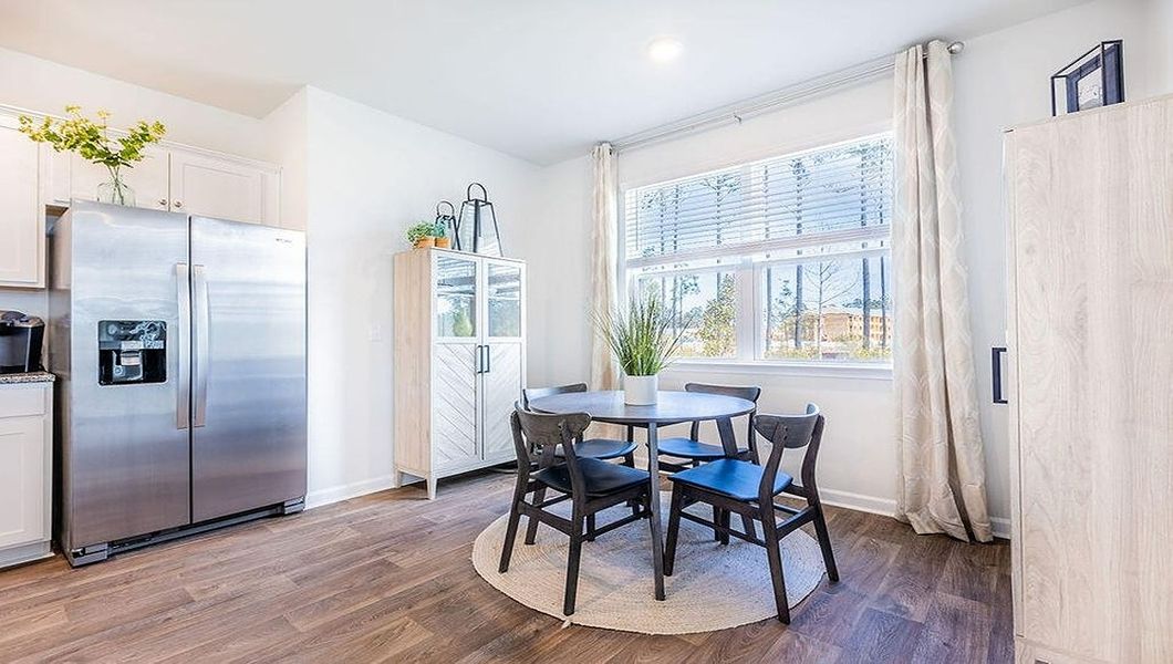 Image 14 of the Reserve at Mallard Crossing community in Summerville, SC.