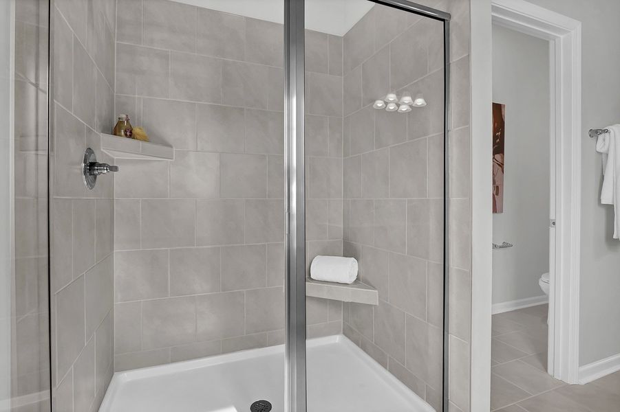 Lawrence | Primary Bathroom