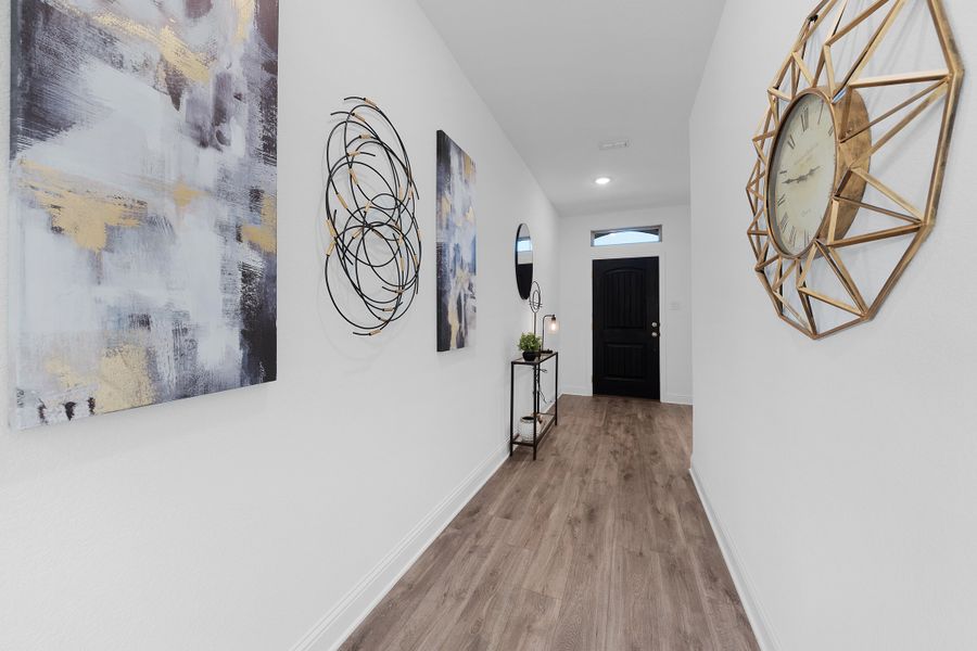 Furnished interior in a model home at Stonecreek in Sulphur Springs (Image 19).
