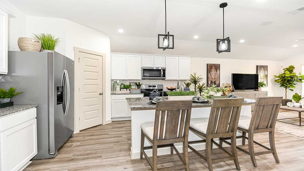 Image 23 of the Palm Royal Estates community in Baytown, TX. Image 23 of the Palm Royal Estates community in Baytown, TX.