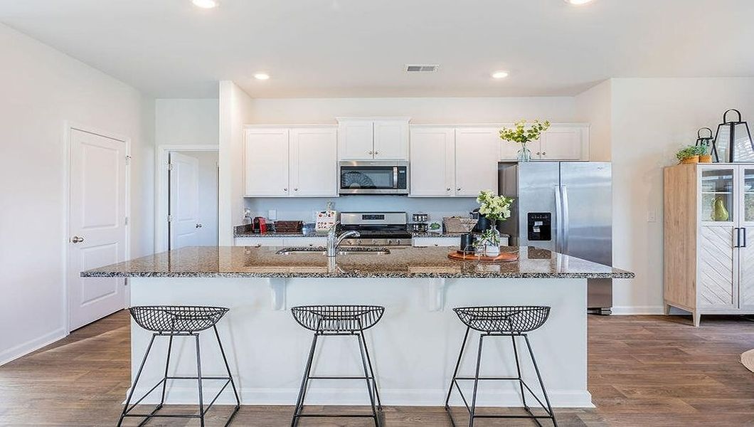 Image 12 of the Reserve at Mallard Crossing community in Summerville, SC.