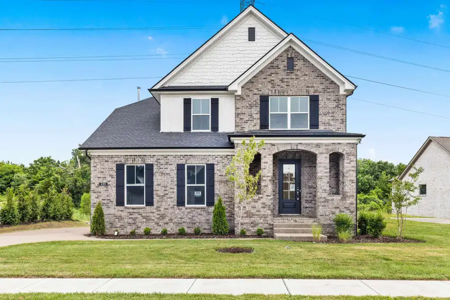 Front exterior of a home in the Saundersville Station community, located in Hendersonville, TN (Image 2).