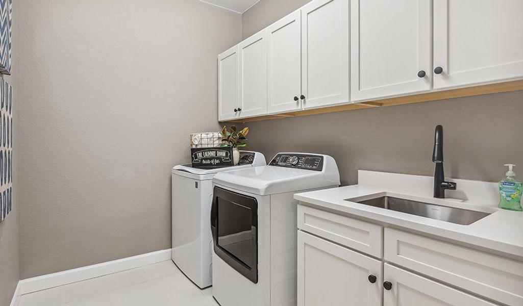 Furnished interior in a model home at Villa Bella in Pueblo (Image 29).