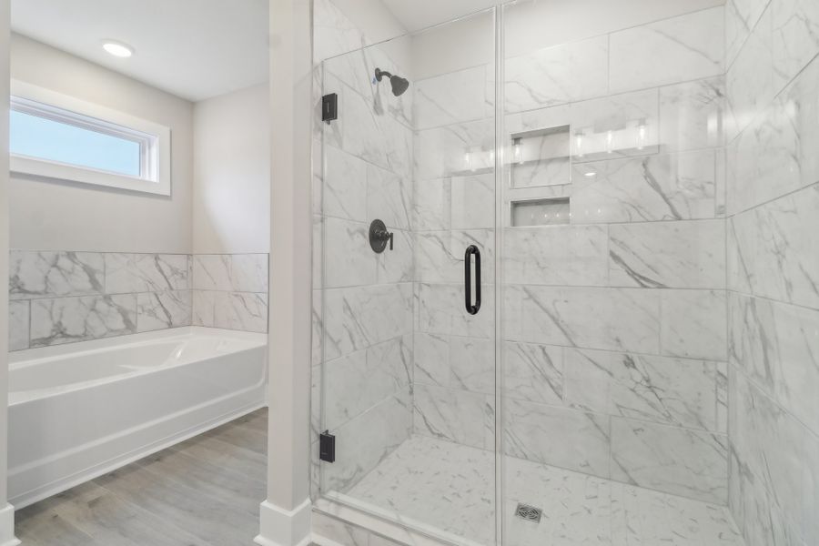 Ashbourne II - Master Bath