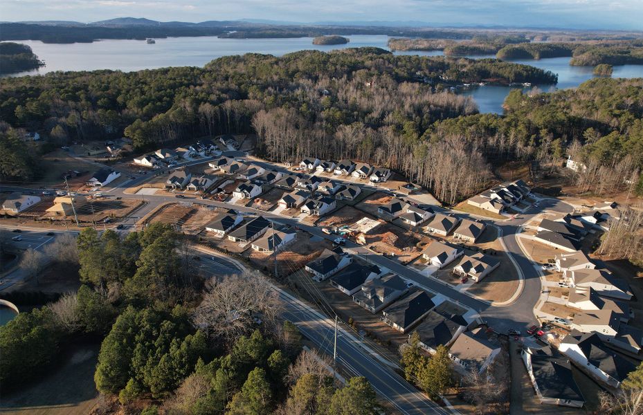 Nature Trail to Lake Lanier