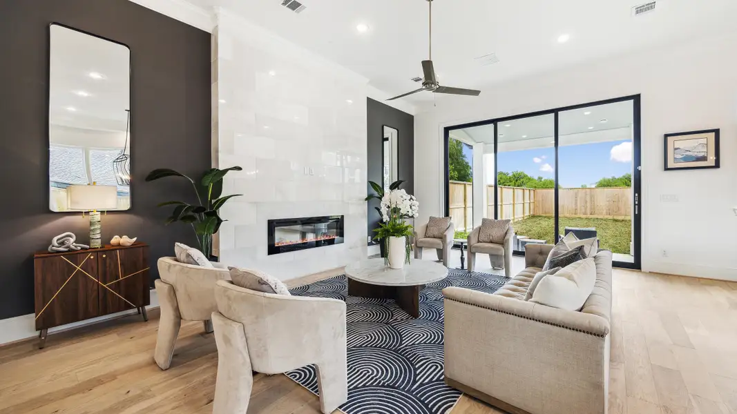 Furnished interior in a model home at Monarch Oaks in Houston (Image 5).