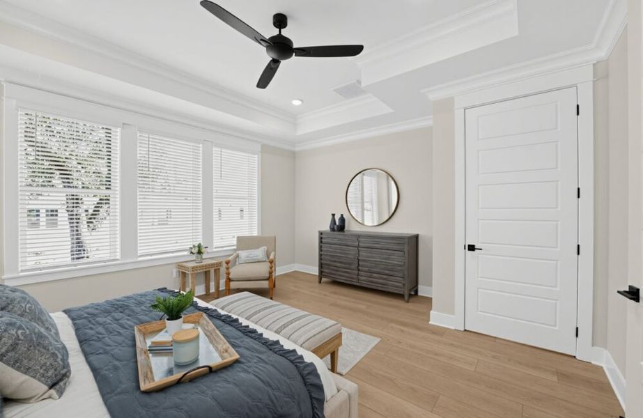 Furnished interior in a model home at King's Landing in Panama City (Image 20). Furnished interior in a model home at King's Landing in Panama City (Image 20).