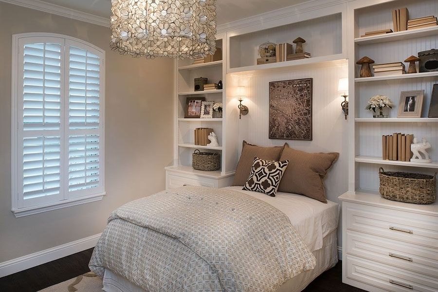 Image 95 of the University Place community in Dallas, TX.