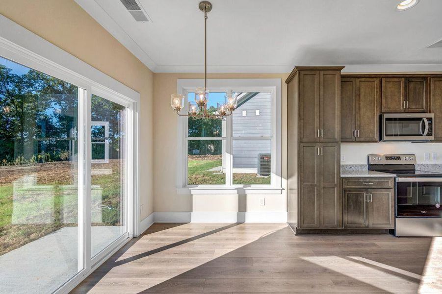 Evergreen Hills,37013 Evergreen Hills,37013