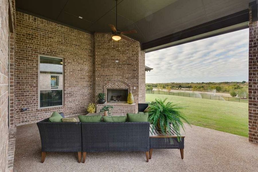 Image 11 of the Breezy Hill community in Rockwall, TX.