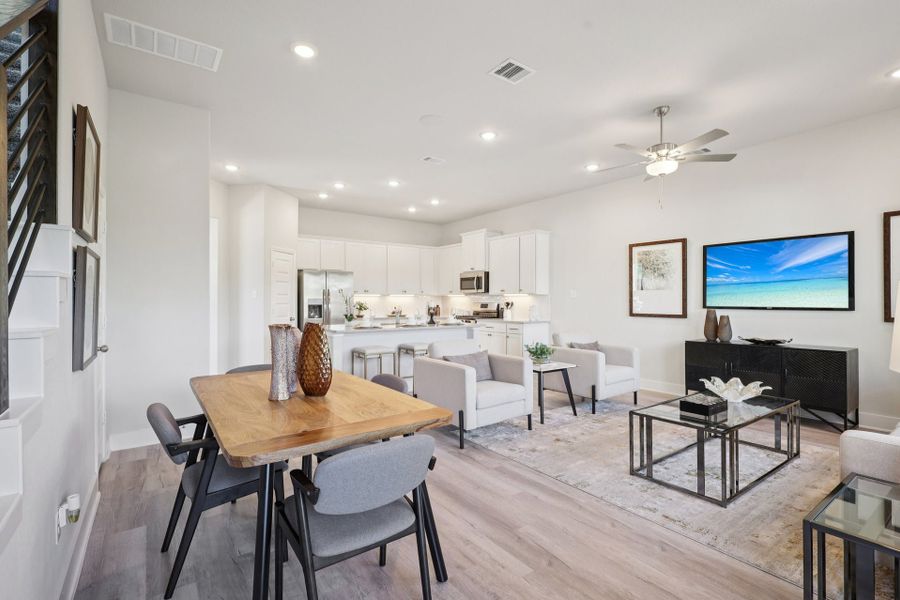 Cay Landing Model - Nimitz - Family Room/Dining