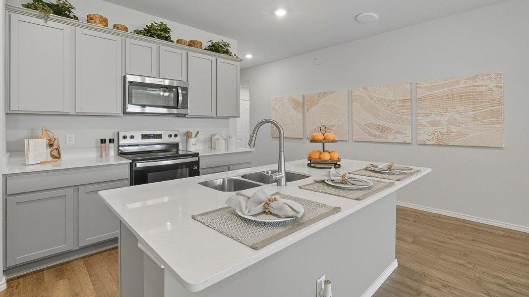 Furnished interior in a model home at Mesa Ridge in Temple (Image 9).