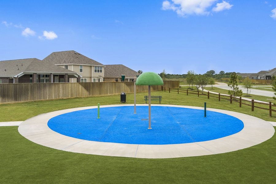 Community splash pad