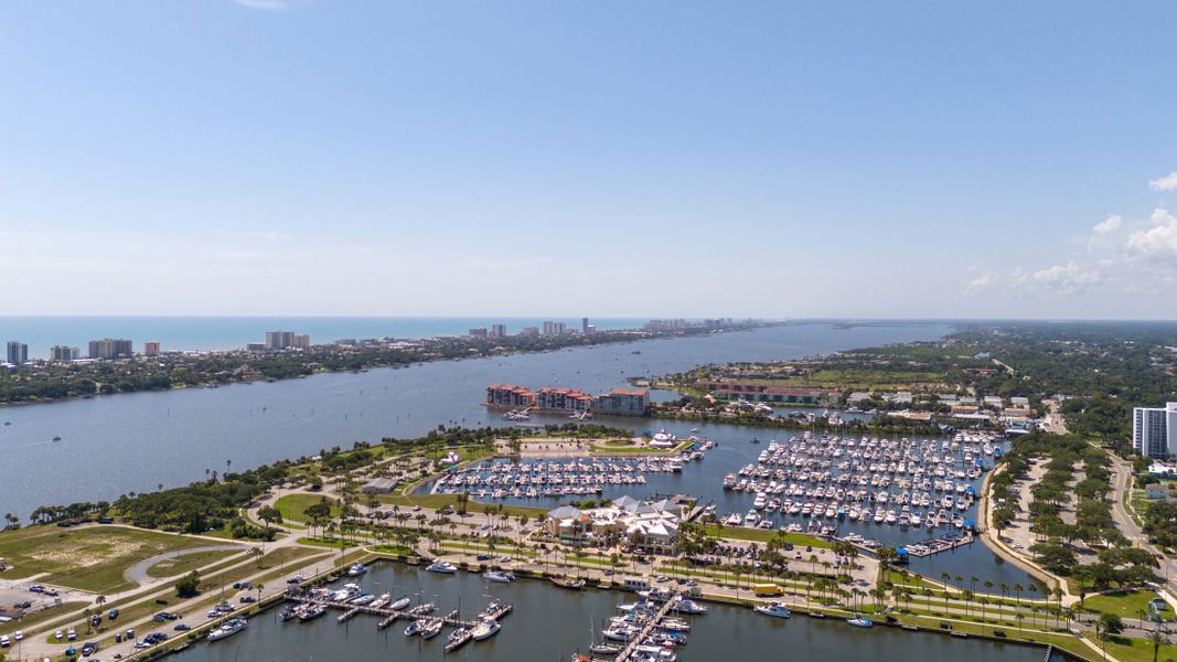 Image 38 of the Ormond & Daytona Beach community in Edgewater, FL.